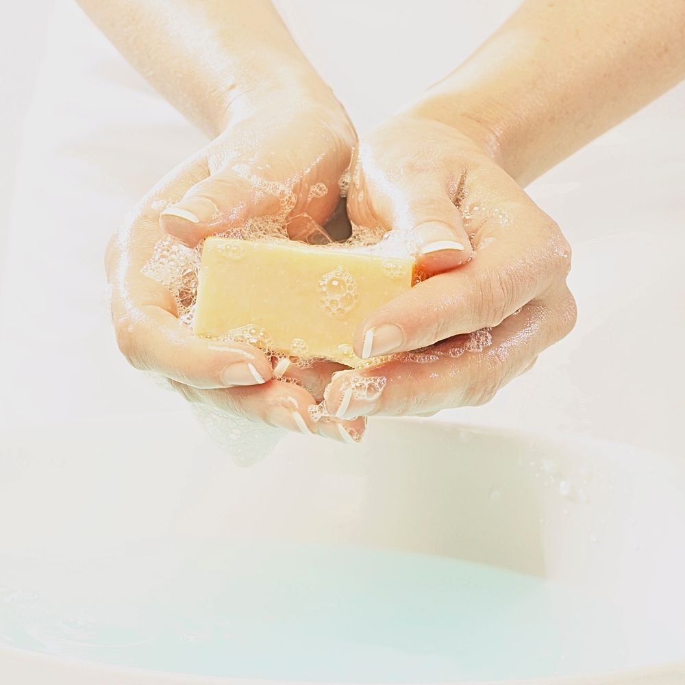 Mane Horse Oil Soap (100g) Face and Body Soap x 5 Set